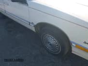 ✅ 1989 Buick Skylark • VIN: 1G4NC54UXKM047938 • Lot: 42948181. Wystawiony na IAAI z przebiegiem 72 750 mil. Bezpłatny archiwum sprzedaży aukcyjnych z USA i szczegółowy raport historii pojazdu na DreamBid. Zdjęcie 6.