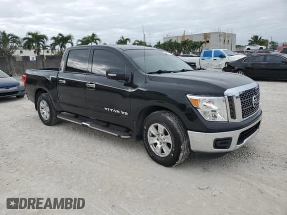 ✅ 2018 Nissan Titan SV • VIN: 1N6AA1EK7JN542912 • Lot: 81299774. Wystawiony na Copart z przebiegiem 36 634 mil. Bezpłatny archiwum sprzedaży aukcyjnych z USA i szczegółowy raport historii pojazdu na DreamBid. Zdjęcie 4.