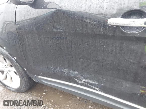 ✅ 2013 Ford Explorer Limited • VIN: 1FM5K8F8XDGA19773 • Lot: 43365657. Wystawiony na IAAI z przebiegiem 219 799 mil. Bezpłatny archiwum sprzedaży aukcyjnych z USA i szczegółowy raport historii pojazdu na DreamBid. Zdjęcie 18.