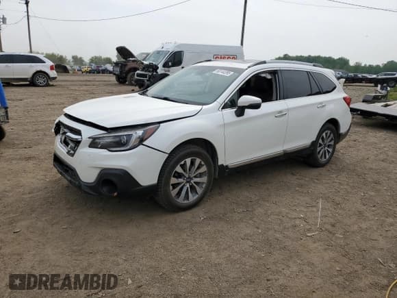 ✅ 2019 Subaru Outback Touring • VIN: 4S4BSATC7K3239248 • Lot: 60144395. Listed on Copart with 120,816 mi. Free auction sales archive from the USA and detailed vehicle history report at DreamBid. Image 1.