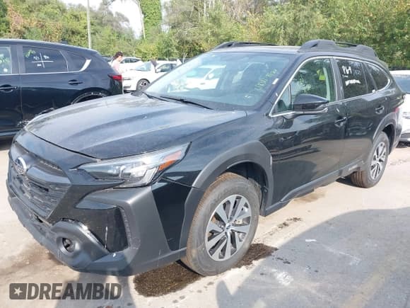 ✅ 2025 Subaru Outback Premium • VIN: 4S4BTAFC1S3216718 • Lot: 43250430. Listed on IAAI with 10,665 mi. Free auction sales archive from the USA and detailed vehicle history report at DreamBid. Image 19.