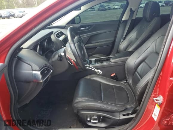 ✅ 2018 Jaguar XE S • VIN: SAJAM4FVXJCP41115 • Lot: 55091015. Listed on Copart with 46,458 mi. Free auction sales archive from the USA and detailed vehicle history report at DreamBid. Image 7.