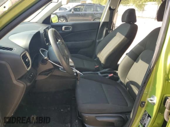 ✅ 2021 Hyundai Venue SE • VIN: KMHRB8A37MU065768 • Lot: 68567714. Listed on Copart with 94,342 mi. Free auction sales archive from the USA and detailed vehicle history report at DreamBid. Image 7.