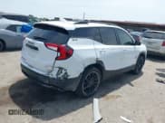 ✅ 2024 GMC Terrain SLE • VIN: 3GKALMEGXRL398590 • Lot: 42875577. Wystawiony na IAAI z przebiegiem 14 329 mil. Bezpłatny archiwum sprzedaży aukcyjnych z USA i szczegółowy raport historii pojazdu na DreamBid. Zdjęcie 4.