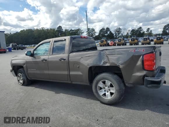 2014 Chevrolet Silverado 1500 LT с VIN 1GCVKREC3EZ300772, выставлен на аукционе Copart как лот 70127165 с пробегом 208 135 миль миль и Списание • Salvage title. История ставок и продаж доступна на DreamBid. Изображение 2.