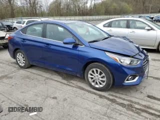 ✅ 2022 Hyundai Accent SEL • VIN: 3KPC24A64NE160799 • Lot: 51214384. Wystawiony na Copart z przebiegiem 27 052 mil. Bezpłatny archiwum sprzedaży aukcyjnych z USA i szczegółowy raport historii pojazdu na DreamBid. Zdjęcie 4.
