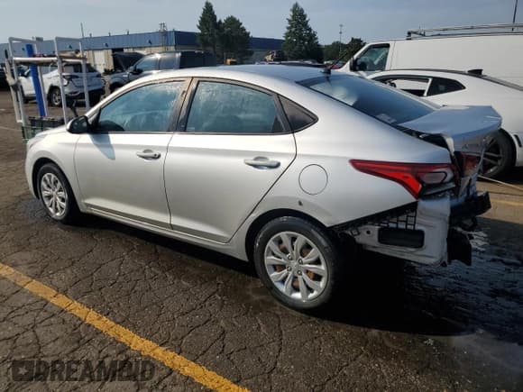 ✅ 2018 Hyundai Accent SEL • VIN: 3KPC24A3XJE020935 • Лот: 71097624. Опубликован ранее на Copart с пробегом 143 019 миль. Бесплатный доступ к архиву аукционных продаж из США и подробный отчёт об истории автомобиля на DreamBid. Изображение 2.