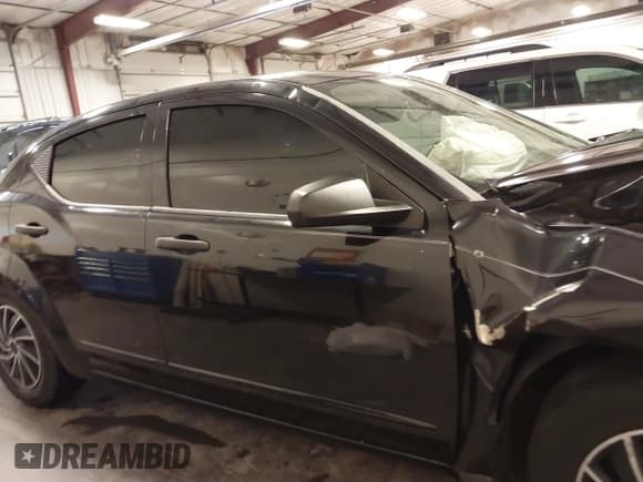 ✅ 2009 Dodge Avenger SE • VIN: 1B3LC46B29N525809 • Lot: 41918533. Wystawiony na IAAI z przebiegiem 147 269 mil. Bezpłatny archiwum sprzedaży aukcyjnych z USA i szczegółowy raport historii pojazdu na DreamBid. Zdjęcie 14.