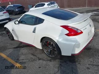 ✅ 2016 Nissan 370Z Nismo • VIN: JN1AZ4EH7GM934422 • Lot: 43702416. Wystawiony na IAAI z przebiegiem 63 269 mil. Bezpłatny archiwum sprzedaży aukcyjnych z USA i szczegółowy raport historii pojazdu na DreamBid. Zdjęcie 3.