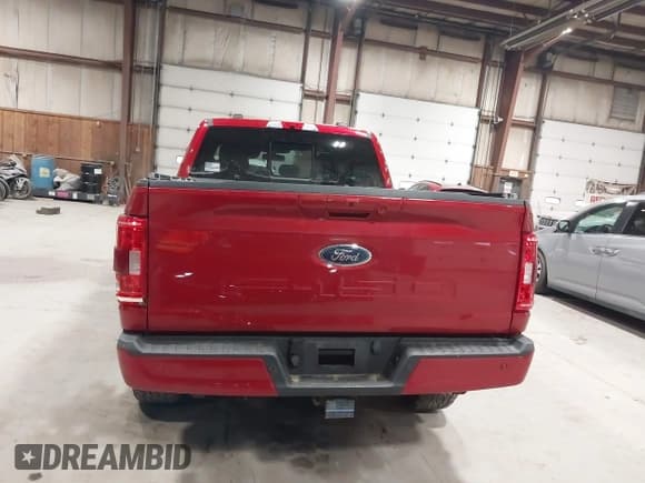 ✅ 2021 Ford F-150 XL • VIN: 1FTFX1E55MFA44207 • Lot: 42179647. Wystawiony na IAAI z przebiegiem 67 900 mil. Bezpłatny archiwum sprzedaży aukcyjnych z USA i szczegółowy raport historii pojazdu na DreamBid. Zdjęcie 17.