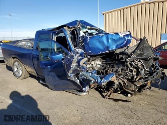 ✅ 2010 Dodge 1500 SLT • VIN: 1D7RV1GTXAS172546 • Lot: 44929065. Wystawiony na Copart z przebiegiem Nie podano. Bezpłatny archiwum sprzedaży aukcyjnych z USA i szczegółowy raport historii pojazdu na DreamBid. Zdjęcie 4.