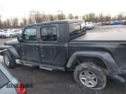 ✅ 2021 Jeep Gladiator Willys • VIN: 1C6HJTAGXML502037 • Lot: 41225448. Wystawiony na IAAI z przebiegiem 53 154 mil. Bezpłatny archiwum sprzedaży aukcyjnych z USA i szczegółowy raport historii pojazdu na DreamBid. Zdjęcie 15.