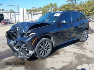 ✅ 2020 BMW X5 xDrive40i • VIN: 5UXCR6C06L9B31081 • Lot: 43431084. Listed on IAAI with 46,730 mi. Free auction sales archive from the USA and detailed vehicle history report at DreamBid. Image 2.