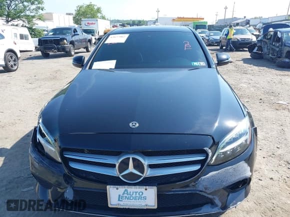 ✅ 2021 Mercedes-Benz C 300 • VIN: W1KWF8EB1MR612586 • Lot: 42677062. Wystawiony na IAAI z przebiegiem 35 240 mil. Bezpłatny archiwum sprzedaży aukcyjnych z USA i szczegółowy raport historii pojazdu na DreamBid. Zdjęcie 13.