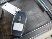 ✅ 2017 Lincoln Continental Select • VIN: 1LN6L9SP7H5607507 • Lot: 42368167. Wystawiony na IAAI z przebiegiem 78 451 mil. Bezpłatny archiwum sprzedaży aukcyjnych z USA i szczegółowy raport historii pojazdu na DreamBid. Zdjęcie 11.