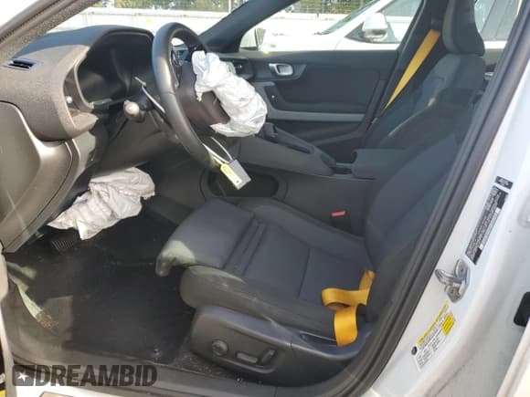 ✅ 2021 Polestar 2 Launch Edition • VIN: LPSED3KA6ML006271 • Lot: 83752735. Listed on Copart with Not provided. Free auction sales archive from the USA and detailed vehicle history report at DreamBid. Image 7.