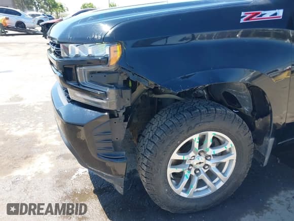 ✅ 2019 Chevrolet Silverado 1500 RST • VIN: 1GCRYEED9KZ245189 • Lot: 42193478. Wystawiony na IAAI z przebiegiem 90 974 mil. Bezpłatny archiwum sprzedaży aukcyjnych z USA i szczegółowy raport historii pojazdu na DreamBid. Zdjęcie 6.