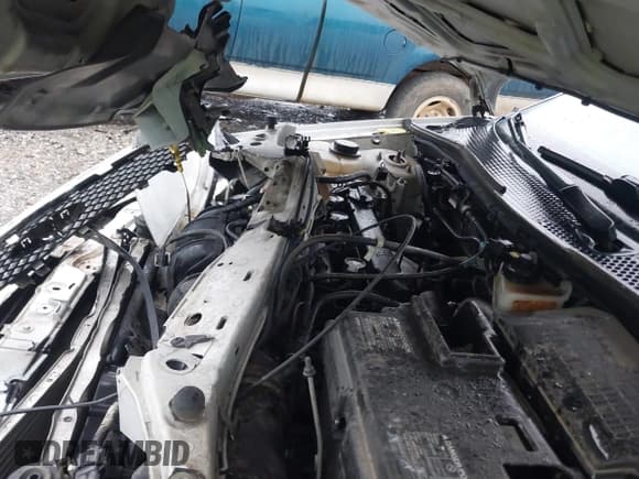 ✅ 2007 Ford Focus S • VIN: 1FAHP34N57W355068 • Lot: 43735746. Listed on IAAI with 126,471 mi. Free auction sales archive from the USA and detailed vehicle history report at DreamBid. Image 10.