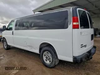 ✅ 2010 GMC Savana LS • VIN: 1GJ2GZDG5A1180158 • Lot: 91743295. Wystawiony na Copart z przebiegiem 49 743 mil. Bezpłatny archiwum sprzedaży aukcyjnych z USA i szczegółowy raport historii pojazdu na DreamBid. Zdjęcie 2.