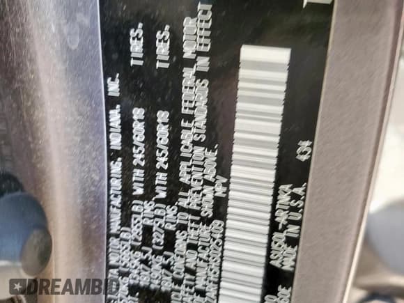 ✅ 2017 Toyota Highlander LE • VIN: 5TDZARFH5HS025409 • Lot: 83946285. Listed on Copart with 109,666 mi. Free auction sales archive from the USA and detailed vehicle history report at DreamBid. Image 13.