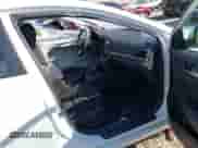 2019 Hyundai Elantra SE z VIN 5NPD74LF3KH415341, wystawiony jako IAAI lot #43413818 z przebiegiem 106 025 mil mil oraz . Historia ofert i sprzedaży dostępna na DreamBid. Obrazek 5.