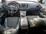 ✅ 2015 Chrysler 200 S • VIN: 1C3CCCBB8FN670285 • Lot: 96336605. Listed on Copart with 195,355 mi. Free auction sales archive from the USA and detailed vehicle history report at DreamBid. Image 8.