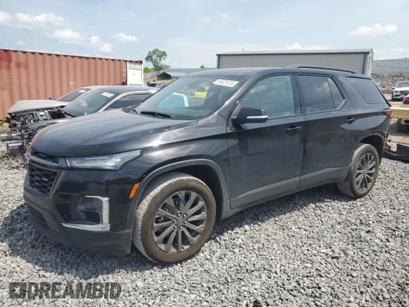 ✅ 2022 Chevrolet Traverse RS • VIN: 1GNERJKW8NJ102433 • Lot: 55021315. Wystawiony na Copart z przebiegiem 71 544 mil. Bezpłatny archiwum sprzedaży aukcyjnych z USA i szczegółowy raport historii pojazdu na DreamBid. Zdjęcie 1.