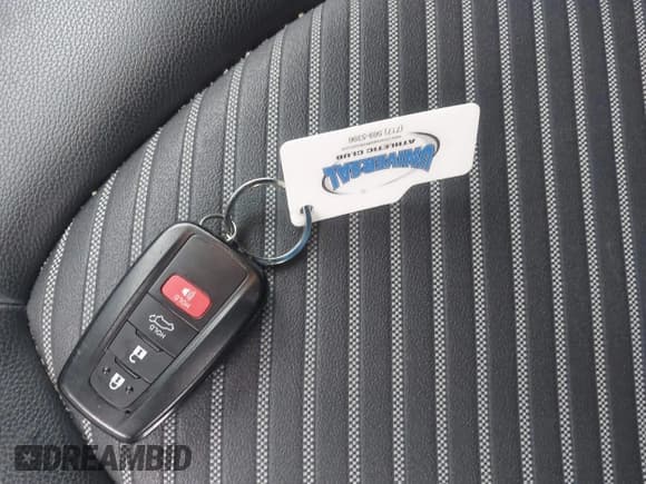 ✅ 2023 Toyota Highlander L • VIN: 5TDKDRBH0PS509145 • Lot: 42331770. Listed on IAAI with 32,010 mi. Free auction sales archive from the USA and detailed vehicle history report at DreamBid. Image 11.