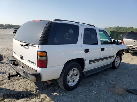 ✅ 2005 Chevrolet Tahoe LS • VIN: 1GNEC13V65R149100 • Лот: 61179975. Опубликован ранее на Copart с пробегом 283 123 миль. Бесплатный доступ к архиву аукционных продаж из США и подробный отчёт об истории автомобиля на DreamBid. Изображение 3.
