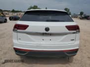 ✅ 2022 Volkswagen Atlas SE • VIN: 1V2LC2CA0NC201924 • Lot: 72024215. Listed on Copart with 49,836 mi. Free auction sales archive from the USA and detailed vehicle history report at DreamBid. Image 6.