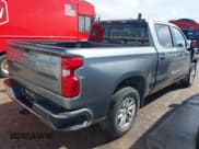 ✅ 2019 Chevrolet Silverado 1500 LT • VIN: 3GCUYDED0KG150685 • Lot: 43391185. Wystawiony na IAAI z przebiegiem 221 154 mil. Bezpłatny archiwum sprzedaży aukcyjnych z USA i szczegółowy raport historii pojazdu na DreamBid. Zdjęcie 4.