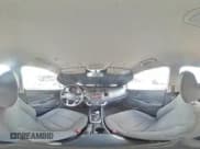 ✅ 2015 Kia Rio SX • VIN: KNADN5A33F6428768 • Lot: 43371585. Wystawiony na Copart z przebiegiem 141 318 mil. Bezpłatny archiwum sprzedaży aukcyjnych z USA i szczegółowy raport historii pojazdu na DreamBid. Zdjęcie 15.