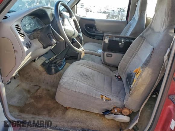 ✅ 1997 Ford Ranger XLT • VIN: 1FTCR10U1VPA37665 • Lot: 95808365. Listed on Copart with 256,309 mi. Free auction sales archive from the USA and detailed vehicle history report at DreamBid. Image 7.