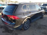 ✅ 2021 Volkswagen Tiguan S • VIN: 3VV1B7AX8MM068652 • Лот: 43826943. Опубликован ранее на IAAI с пробегом 39 112 миль. Бесплатный доступ к архиву аукционных продаж из США и подробный отчёт об истории автомобиля на DreamBid. Изображение 4.