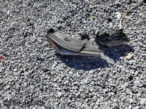 ✅ 2020 Hyundai Santa Fe SEL • VIN: 5NMS33AD5LH229491 • Лот: 89714295. Опубликован ранее на Copart с пробегом 41 710 миль. Бесплатный доступ к архиву аукционных продаж из США и подробный отчёт об истории автомобиля на DreamBid. Изображение 13.