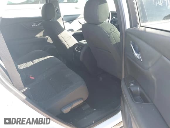 ✅ 2020 Chevrolet Blazer LT • VIN: 3GNKBBRA6LS705853 • Лот: 41646508. Опубликован ранее на IAAI с пробегом 56 115 миль. Бесплатный доступ к архиву аукционных продаж из США и подробный отчёт об истории автомобиля на DreamBid. Изображение 8.