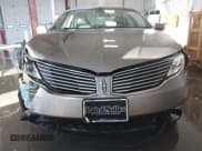✅ 2015 Lincoln MKZ Hybrid • VIN: 3LN6L2LU3FR614329 • Lot: 41295489. Wystawiony na IAAI z przebiegiem 103 909 mil. Bezpłatny archiwum sprzedaży aukcyjnych z USA i szczegółowy raport historii pojazdu na DreamBid. Zdjęcie 13.