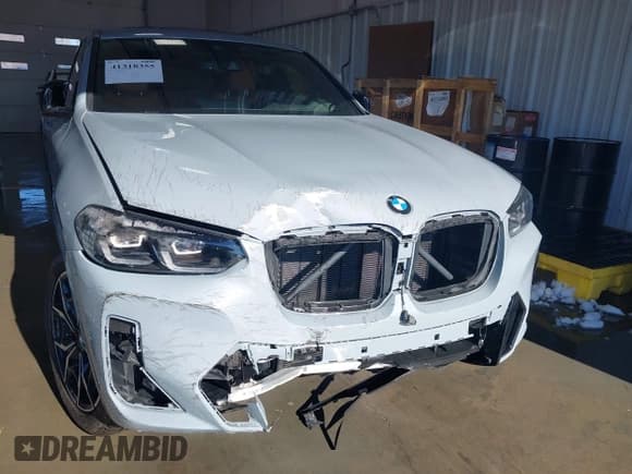 ✅ 2023 BMW X4 M40i • VIN: 5UX43DT03P9R26280 • Lot: 41318355. Listed on IAAI with 21,587 mi. Free auction sales archive from the USA and detailed vehicle history report at DreamBid. Image 6.