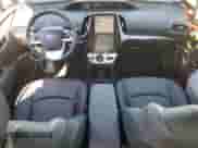 2017 Toyota Prius Plus с VIN JTDKARFP2H3041884, выставлен на аукционе Copart как лот 86274725 с пробегом 114 359 миль миль и Списание • Salvage title. История ставок и продаж доступна на DreamBid. Изображение 8.