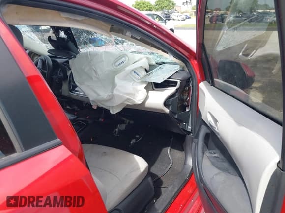 ✅ 2021 Toyota Corolla LE • VIN: JTDEPMAE8MJ161425 • Lot: 42429798. Listed on IAAI with 114,095 mi. Free auction sales archive from the USA and detailed vehicle history report at DreamBid. Image 5.