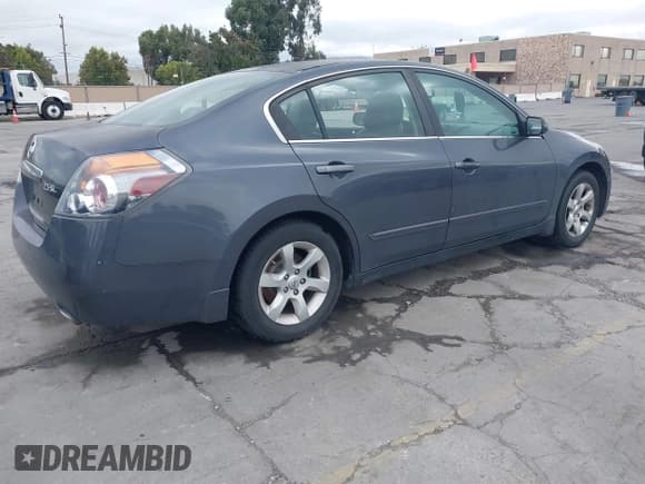 ✅ 2009 Nissan Altima S • VIN: 1N4AL21E79N466046 • Лот: 43552164. Опубликован ранее на IAAI с пробегом 171 337 миль. Бесплатный доступ к архиву аукционных продаж из США и подробный отчёт об истории автомобиля на DreamBid. Изображение 4.