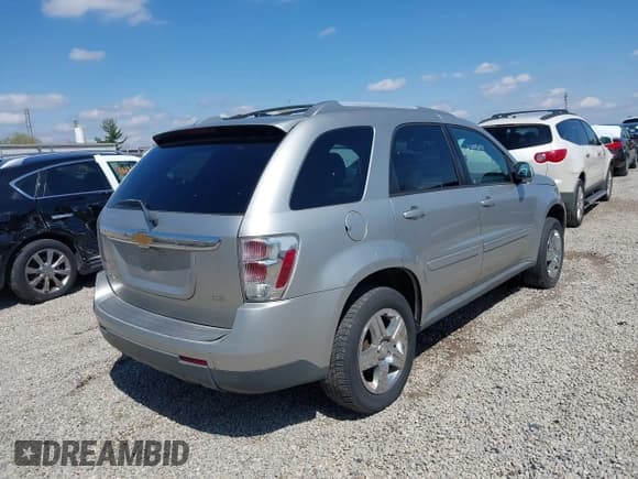 ✅ 2008 Chevrolet Equinox LT • VIN: 2CNDL63F186070004 • Лот: 42008108. Опубликован ранее на IAAI с пробегом 175 888 миль. Бесплатный доступ к архиву аукционных продаж из США и подробный отчёт об истории автомобиля на DreamBid. Изображение 4.