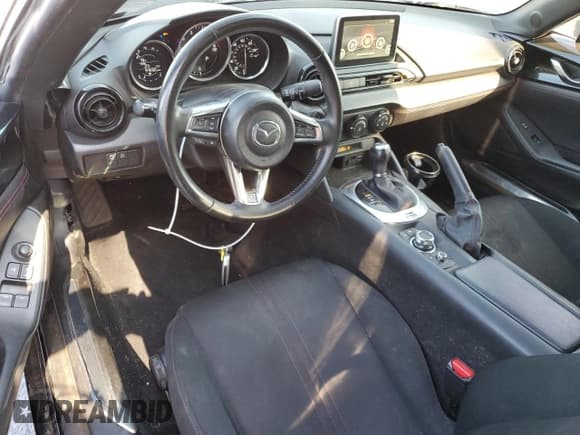 ✅ 2016 Mazda MX-5 Miata Club • VIN: JM1NDAC72G0116576 • Lot: 86140405. Wystawiony na Copart z przebiegiem 94 692 mil. Bezpłatny archiwum sprzedaży aukcyjnych z USA i szczegółowy raport historii pojazdu na DreamBid. Zdjęcie 8.