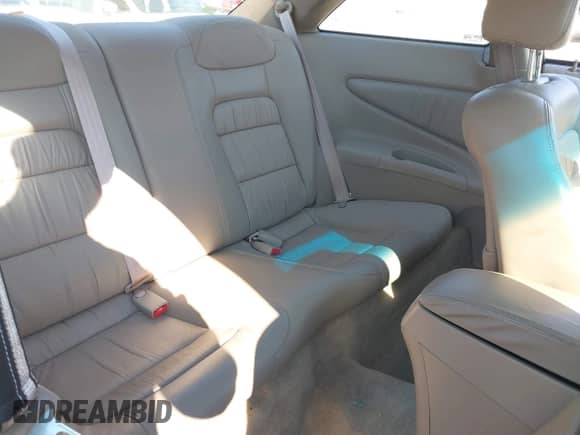 2001 Honda Accord EX с VIN 1HGCG22581A016294, выставлен на аукционе IAAI как лот 42651031 с пробегом 167 045 миль миль и . История ставок и продаж доступна на DreamBid. Изображение 8.