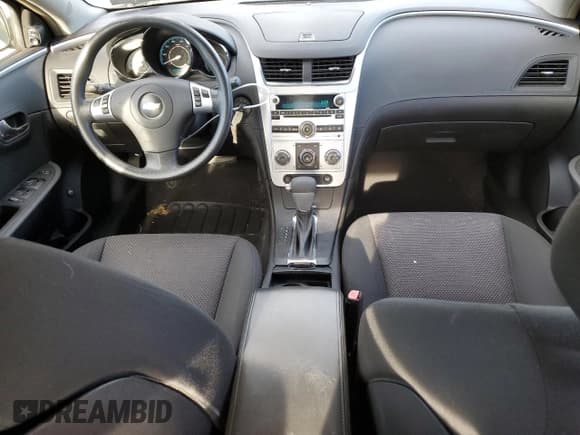 ✅ 2009 Chevrolet Malibu 1LT • VIN: 1G1ZH57B794198384 • Lot: 76381924. Listed on Copart with 179,962 mi. Free auction sales archive from the USA and detailed vehicle history report at DreamBid. Image 8.