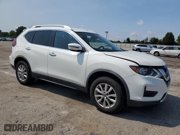✅ 2020 Nissan Rogue S • VIN: KNMAT2MV9LP527608 • Лот: 66985905. Опубликован ранее на Copart с пробегом 80 711 миль. Бесплатный доступ к архиву аукционных продаж из США и подробный отчёт об истории автомобиля на DreamBid. Изображение 4.