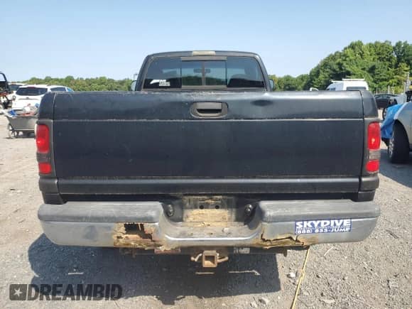 1998 Dodge 1500 z VIN 1B7HF16Y2WS577923, wystawiony jako Copart lot #67905705 z przebiegiem 145 459 mil mil oraz Czysty tytuł • Clean title. Historia ofert i sprzedaży dostępna na DreamBid. Obrazek 6.