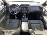 ✅ 2018 Nissan Rogue SV • VIN: KNMAT2MTXJP546020 • Lot: 90131415. Wystawiony na Copart z przebiegiem 130 185 mil. Bezpłatny archiwum sprzedaży aukcyjnych z USA i szczegółowy raport historii pojazdu na DreamBid. Zdjęcie 8.