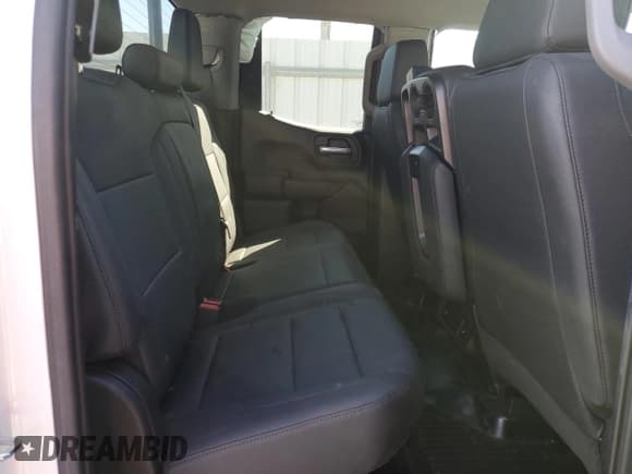 ✅ 2023 Chevrolet Silverado 1500 Work Truck • VIN: 1GCRAAEK3PZ229699 • Lot: 86446795. Wystawiony na Copart z przebiegiem 59 866 mil. Bezpłatny archiwum sprzedaży aukcyjnych z USA i szczegółowy raport historii pojazdu na DreamBid. Zdjęcie 10.