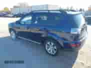 2011 Mitsubishi Outlander SE with VIN JA4JT3AW6BU022042, listed as a IAAI auction lot 43622254 with 223,150 mi miles and . Bid and sale history available at DreamBid. Image 3.